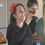 Ana Maria singt
